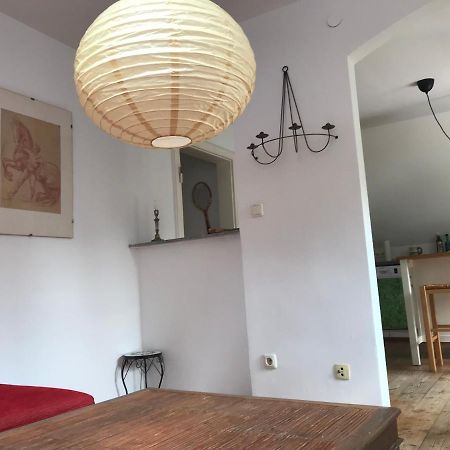 Charmante Altbau-Dg-Wohnung München Kültér fotó