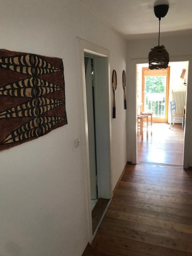 Charmante Altbau-Dg-Wohnung München Kültér fotó